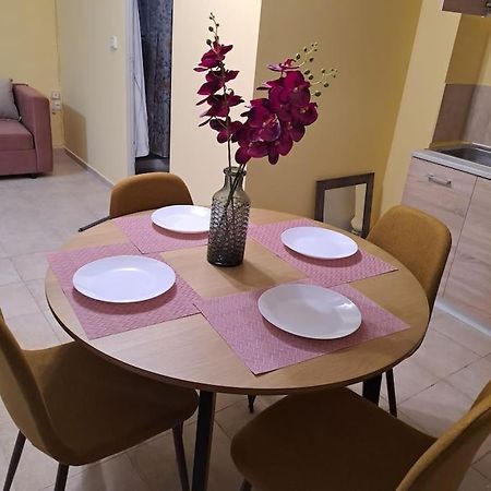 Zenia Home 1 Στην Καρδιά Της Πάτρας Eksteriør bilde