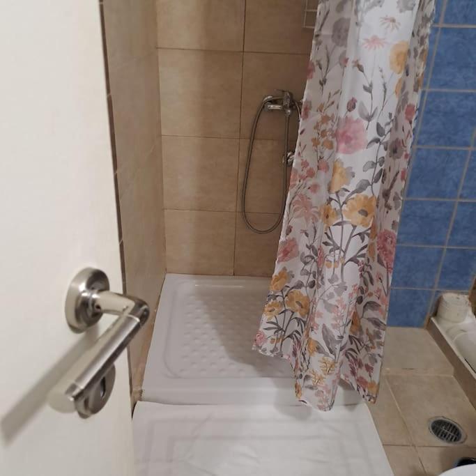 Zenia Home 1 Στην Καρδιά Της Πάτρας Eksteriør bilde