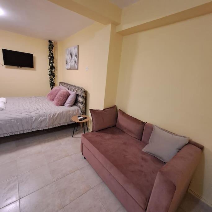 Zenia Home 1 Στην Καρδιά Της Πάτρας Eksteriør bilde